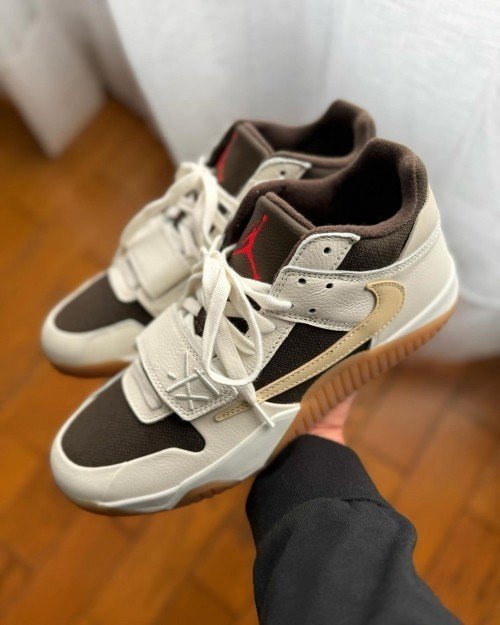 Nikee Air Jordan Travis Scott x Jordan Jumpman jack Sail - Image 3