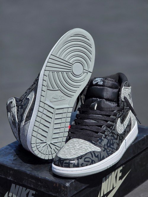 Nikee Air Jordan Retro 1 High REBILLIONAIR (SEMI UA) - Image 4
