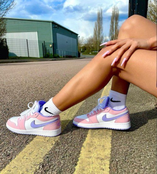 jordan retro 1 low SE ARCTIC PUNCH for her - Image 8