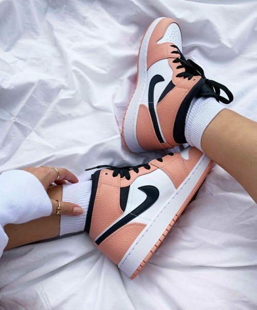 Nike Air Jorden 1 Mid GS Pink Quartz For her - Image 3