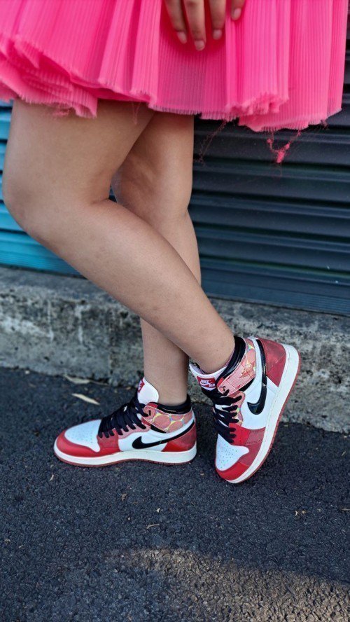 Jordan Retro 1 Spiderver for her - Image 3