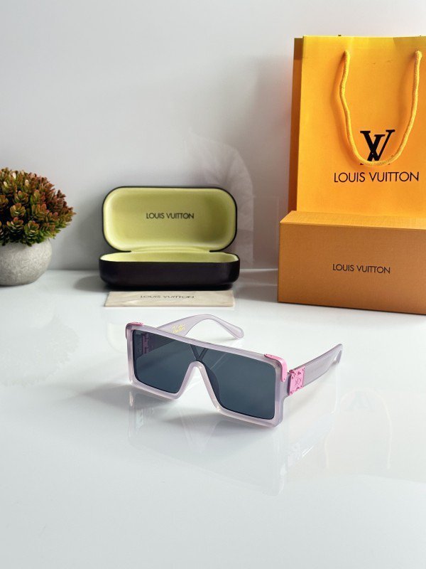 Louis_Vuitton_1258_Pink_Black