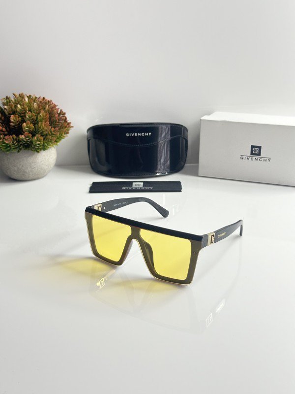 Givenchy 1661 Black Yellow