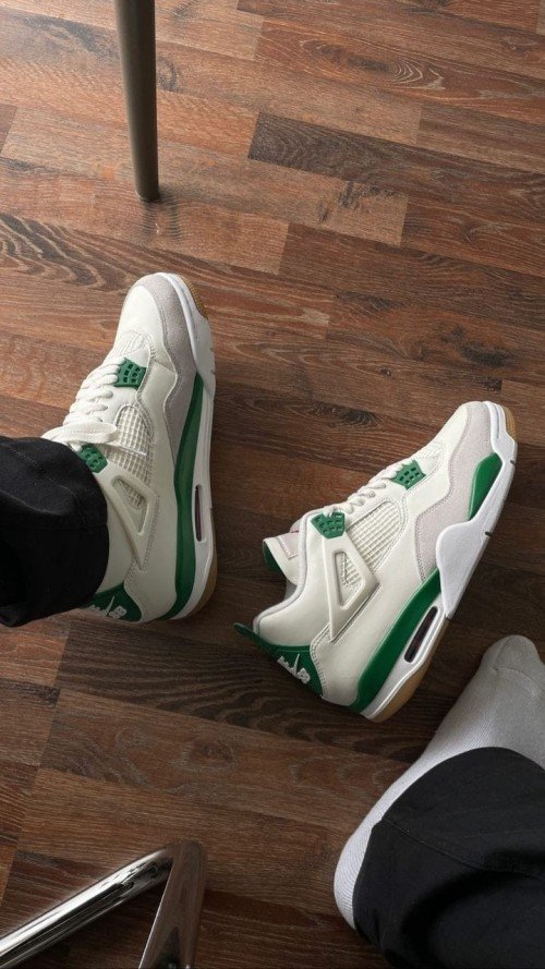 AIR JORDAN RETRO 4 PINE GREEN SEMI UA - Image 5