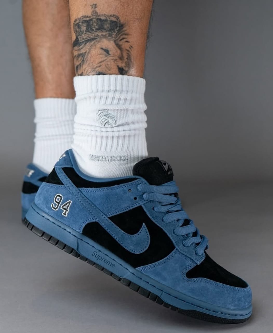 Nike SB dunk Low Denim - Image 4