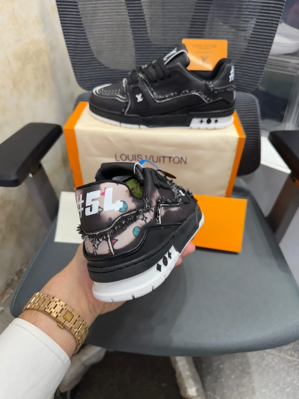 _*Louis Vuitton LV Civilist Trainer 2025 ( With All Accessories )*_ - Image 5