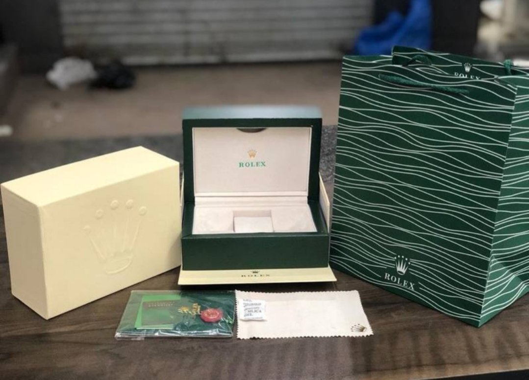 ROLEX DAYTONA COSMOGRAPH - Image 3