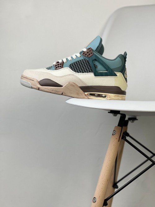 Nik_ee Air Jordan Retro 4 Snorlex SEMI UA