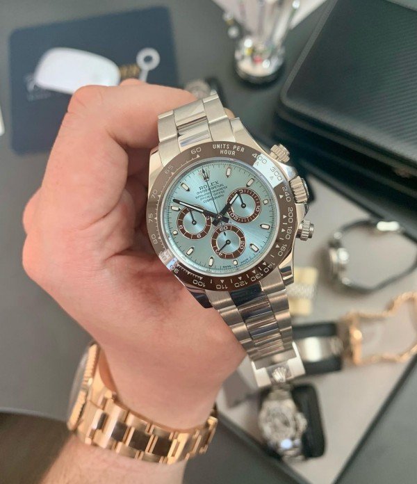 ROLEX DAYTONA ICE BLUE DAILMS DHONI EDITION - Image 4