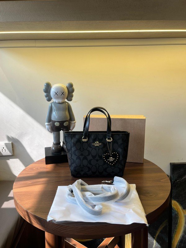 COACH ALICE STACHEL IN SIGNATURE CANVAS WITH OG ACCESSORIES