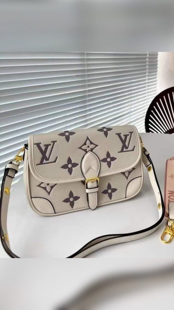 Louis Vuitton Lv Diane Monogram Empreinte Leather With OG Box & Dust Bag (Creme Purple M46583)