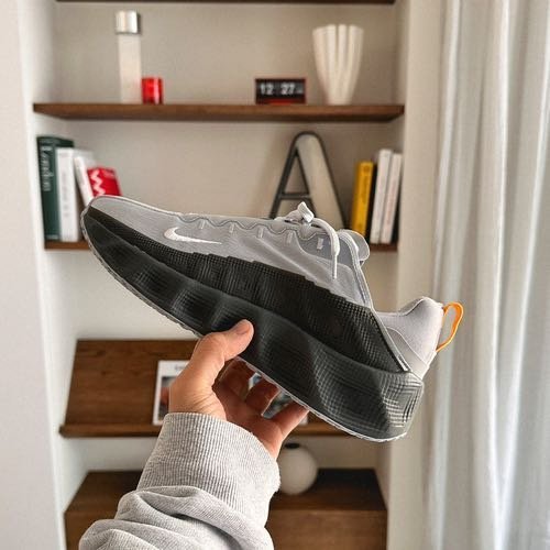 Nike Ava Rover Wolf Grey - Image 3