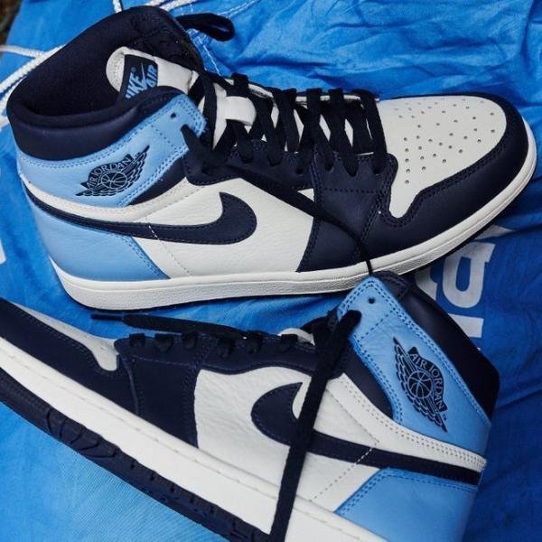 Air Jordan 1 Retro High OG Obsidian - Image 3