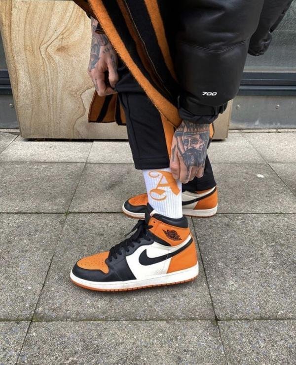 Air Jordan 1 Retro High OG Shattered Backboard 2025 - Image 3