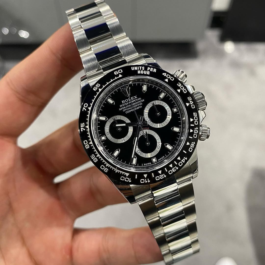ROLEX DAYTONA BLACK DAIL