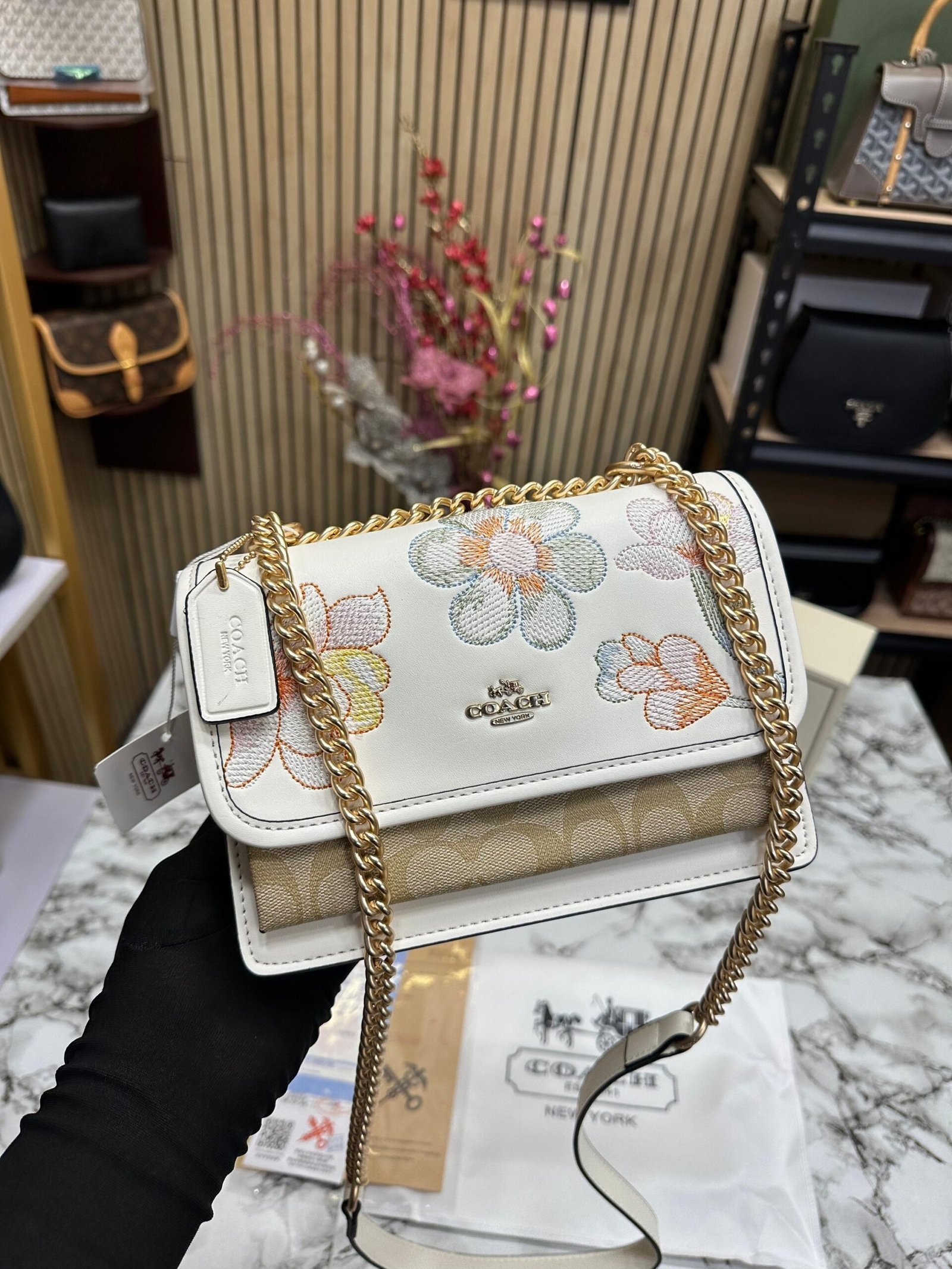 COACH KLARE FLORAL SIGNATURE CROSSBODY BAG WITH OG MAGNETIC BOX