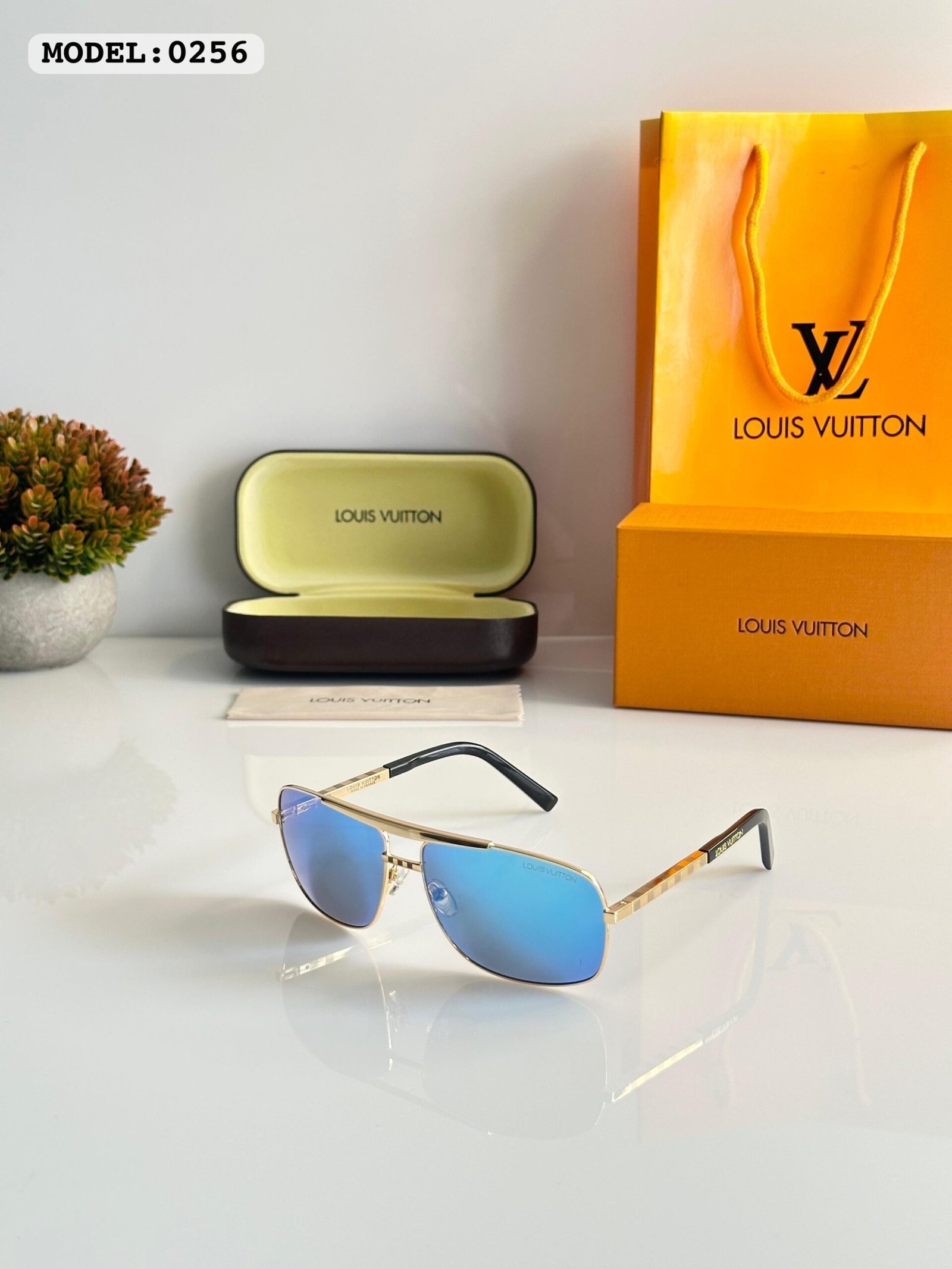 Louis Vuitton Gold Aqua