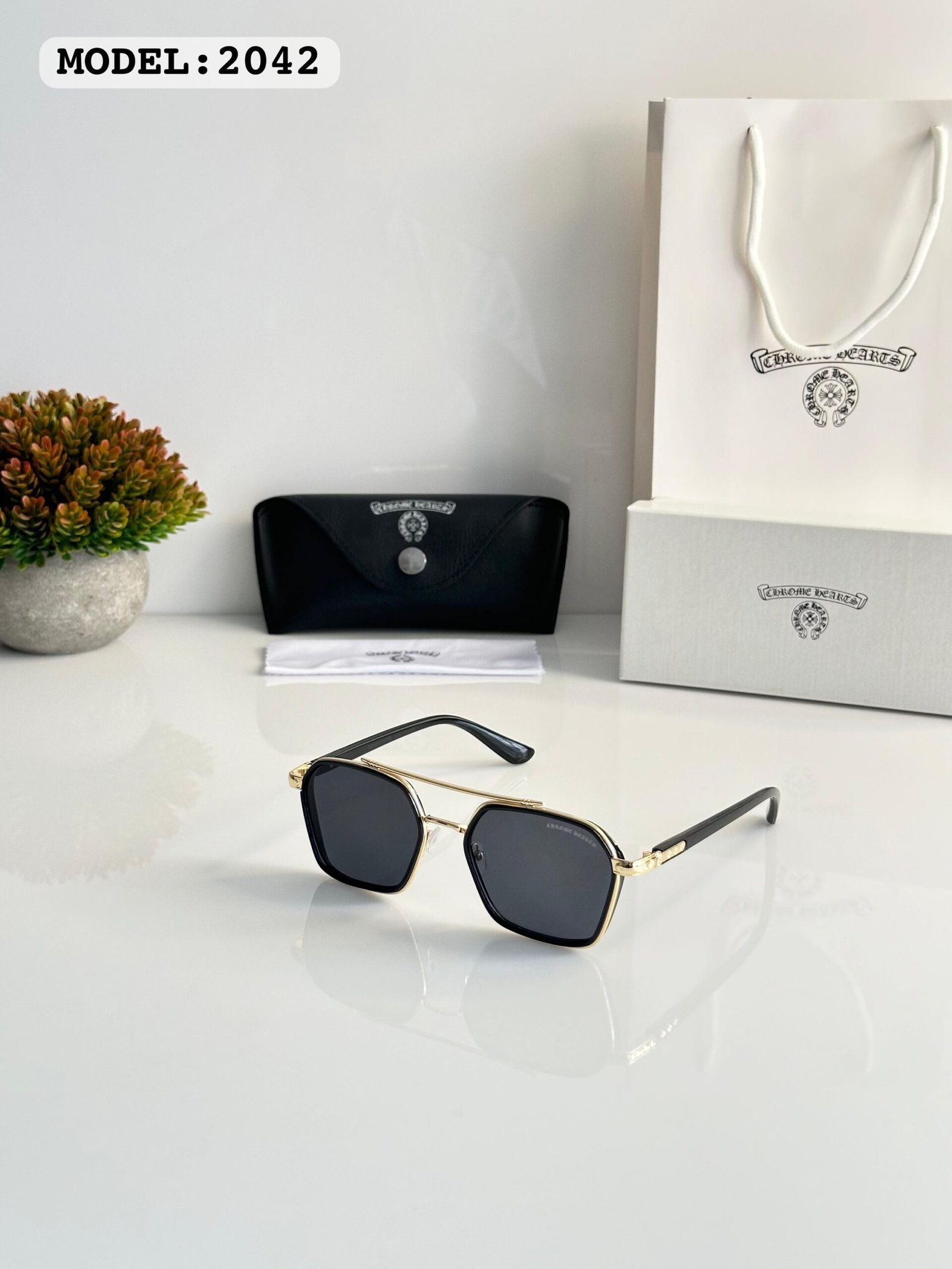 Chrome Heart Gold Black