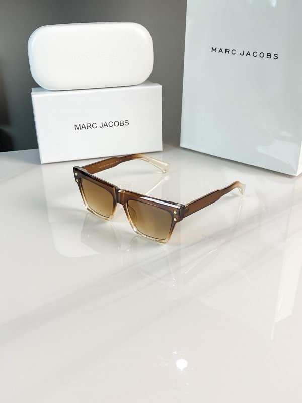 Marc Jacobs brown