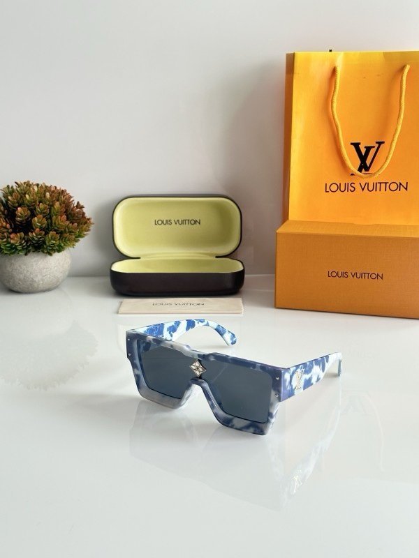 Louis Vuitton Marble Blue