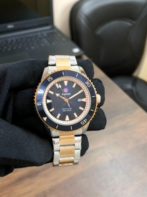 Rado Captain Cook